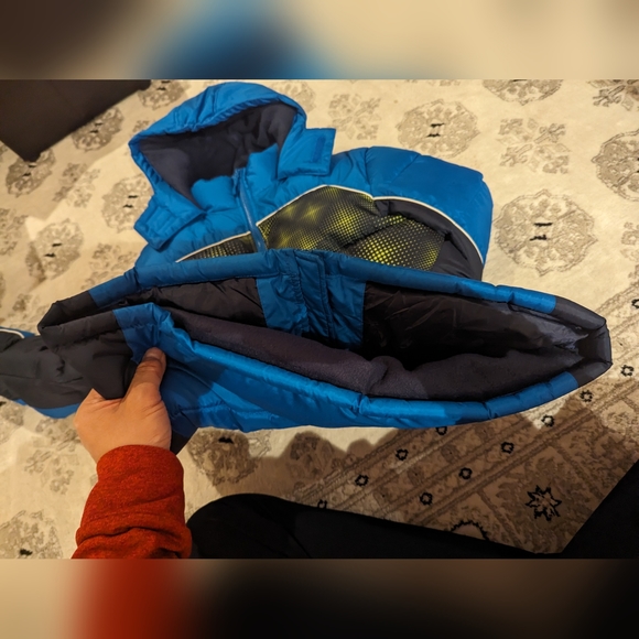 Boys Large 14/19 Winter Jacket - Vertical 9 - Picture 7 of 13